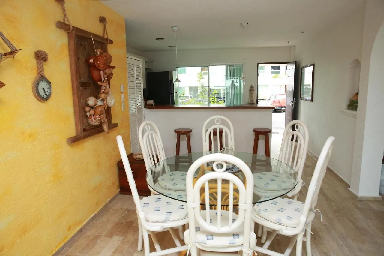 Beach&Ocean Front Apartments Brisas Cancun Zona Hotelera