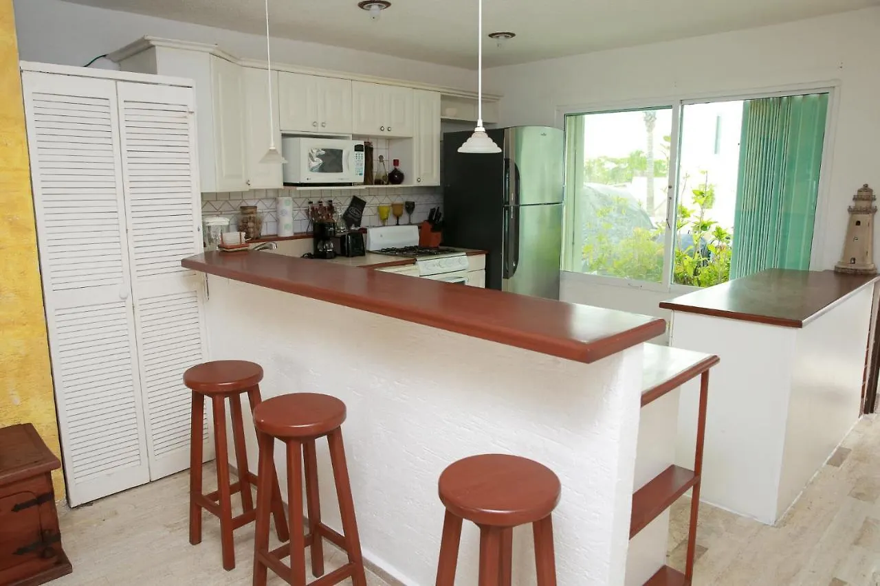Beach&Ocean Front Apartments Brisas Cancun Zona Hotelera México