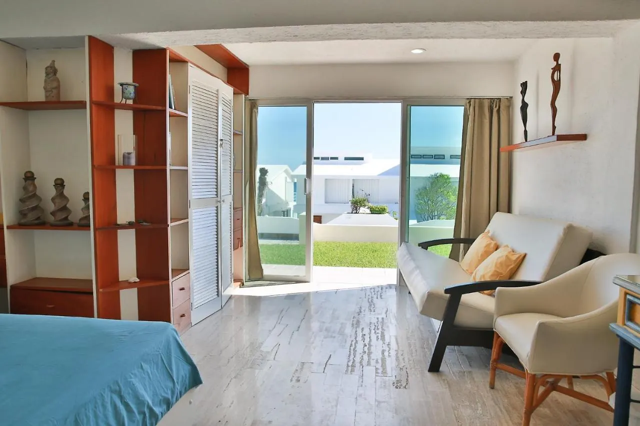 Beach&Ocean Front Apartments Brisas Cancun Zona Hotelera