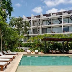 https://chaac-tulum-luxury-condos.tulum-hotels.net